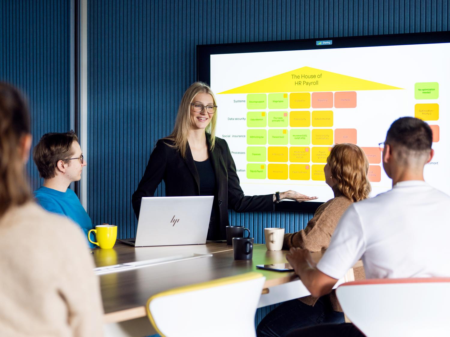 Payroll Health Check_Header_DSC_5933_EN.jpg