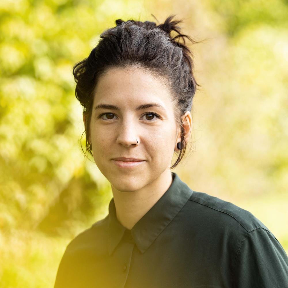 Portrait von Esther Brand