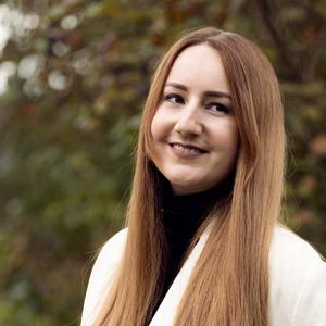 Portrait von  Janine Bhend